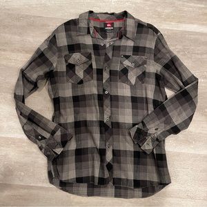 Quicksilver button down long sleeve